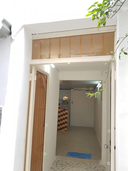 Sở hữu nhà giá rẻ 2.5 tỷ, 3 tầng, Hẻm 3m, 2/ Cầm Bá Thước, 24m2 (3.3x7.1).