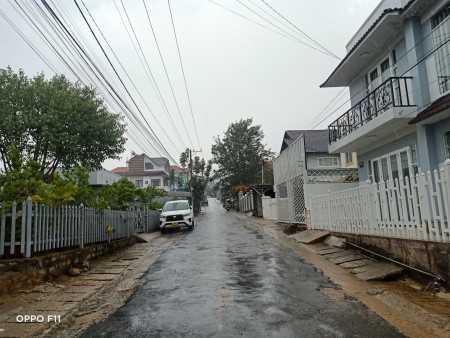 Bán nhà mặt tiền Hoàng Hoa Thám, Phường 10 . Tp Đà Lạt giá 7.8 tỷ.