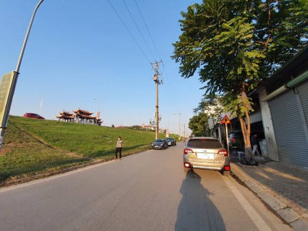 Bán đất tặng nhà phố Ngọc Thụy, Long Biên, Hà Nội.