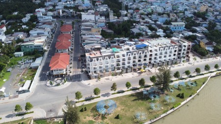Đi đến slide 2