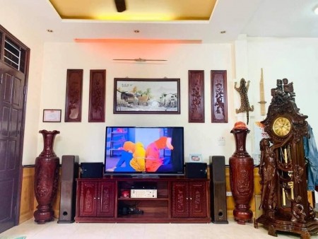 Nhà Mặt Phố Ngọc Lâm Long Biên 230m2 x 2t mặt tiền 6,5m, bất chấp các loại hình kinh doanh, nhỉnh 30tỷ.