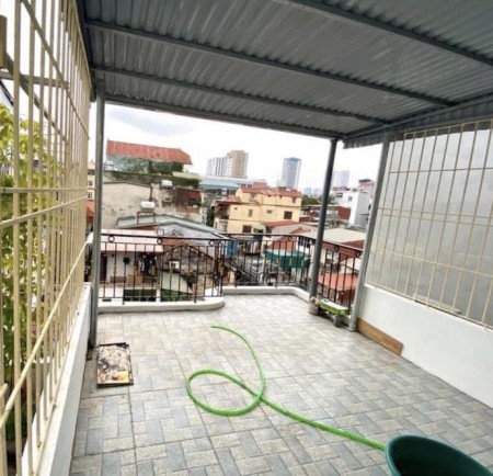 Bán nhà ngõ phố Nguyễn Phong Sắc 3,6 tỷ 41m2