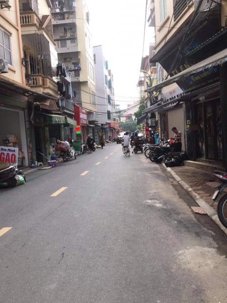Bán 76m mặt kinh doanh Trâu Quỳ Gia Lâm đường nhựa 6m