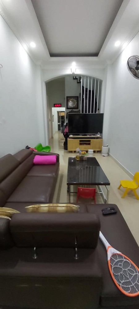 Ba Đình ô tô đỗ cửa, 32m2x 5 tầng, nhà đẹp, giá bán nhanh 4.7 tỷ
