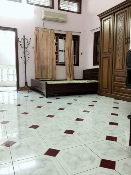 Bán nhà ngõ 290 Kim Mã – Giang Văn Minh, 45m2 *4T, KD doanh thu 17 triệu/tháng, giá 4,2 tỷ