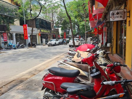 Bán mặt phố của đường Ngọc Hồi, Hoàng Mai kinh doanh 300mx5T, mt12m, nhỉnh 20 tỷ