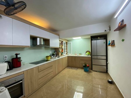 Cần bán nhà phố Lê Lợi, Hà Đông 35m2, 4 tầng, 3.5tỷ.