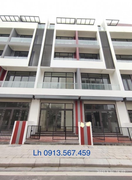 Shophouse Ngay cổng công viên vỉa hè 4m 5 tầng thang máy Giá 9.15 tỷ