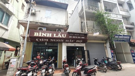 Bán nhà mặt phố Trung Liệt 81m2 , nhà 2 tầng , MT 7m Gía 17,9 TỶ ( Kinh doanh đỉnh cao )