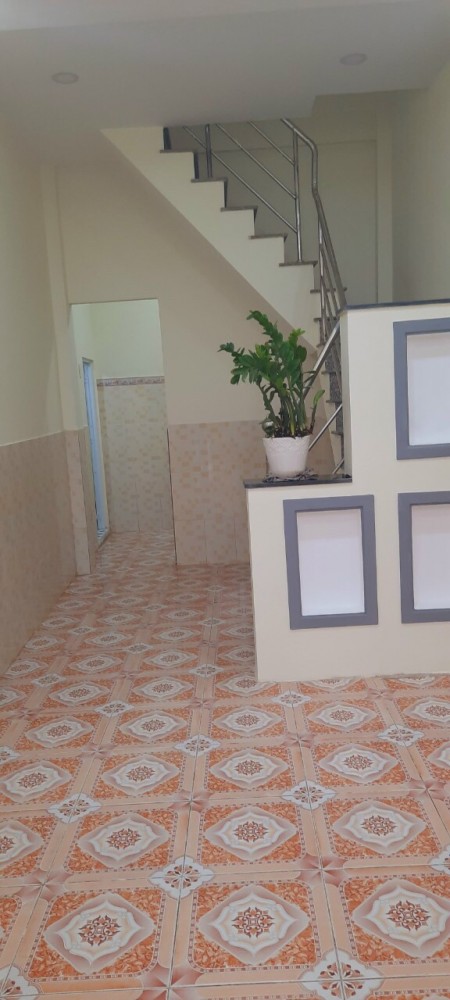 Bán nhà Phường Thới An, Quận 12, nở hậu, diện tích nhỏ, giá rẻ, SHR
