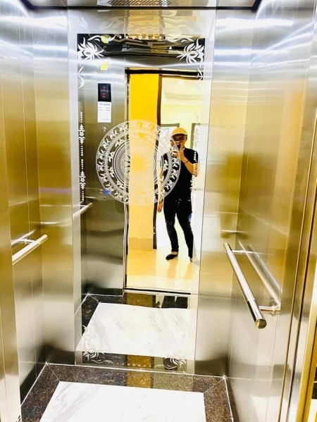 Chủ nhà cần bán nhanh nhà trương định có thang máy diện tích rộng dọn về ở ngay, lh 0916431371