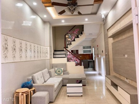 Mỗ Lão trung tâm Quận Hà Đông, ô tô đỗ cửa, tặng nội thất, diện tích 45m2, 4 tầng đúc, giá 4 tỷ