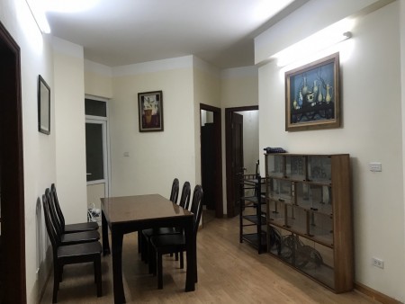Cho thuê Chung cư 57 Vũ Trọng Phụng 2 ngủ đồ cơ bản 10 triệu/tháng. Lh 0377983070