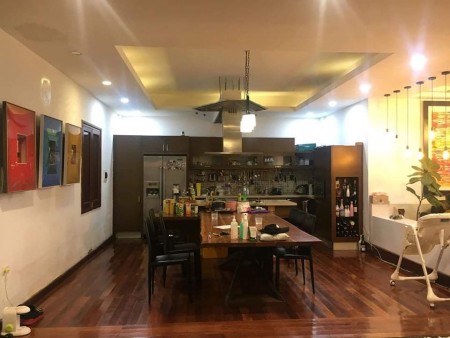 Cần Bán Biệt Thự KĐT Tây Nam Linh Đàm Kinh Doanh. Dt 310m *4 t giá 39 tỷ.