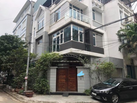 Biệt thự Vạn Phúc -Hà Đông, 120m, lô góc, nội thất đẳng cấp, 13,5 tỷ, 0812552034