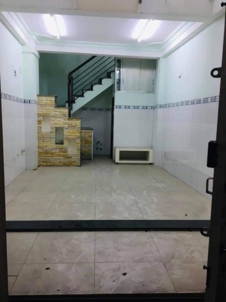 Chủ chuyển lên Đà Lạt sống bán gấp nhà CMT8 Tân Bình, dt 36m2, nhỉnh 4 tỷ