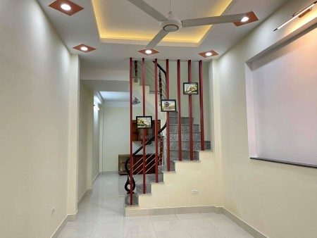 Bán nhà Mậu Lương, gần ô tô đỗ, 4 tầng 32m2 4Pn giá 2,55 tỷ
