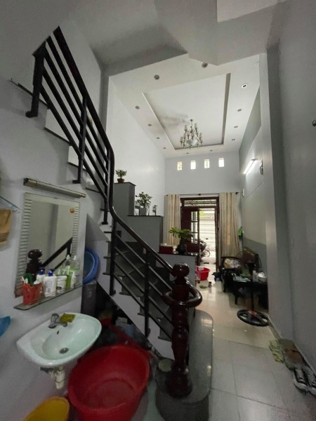 Bán nhà HXH Nguyễn Tiểu La P8 Quận 10 48m2 5 tầng 5 PN
