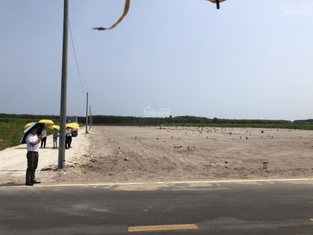 Đất giá rẻ mùa dịch chỉ 780tr/lô sẵn 100m2 thổ cư,Sổ riêng cách sân bay Lộc An 500m. Giá F0 6tr3/m2