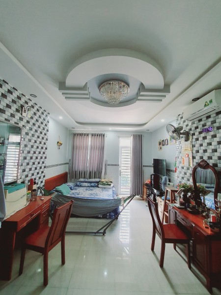[RẺ] Bán nhà đường Gò Dầu, Q Tân Phú, 80m2, 2 tầng, hẻm xe hơi 6m, chỉ 6 tỷ 4 (80tr/m2)