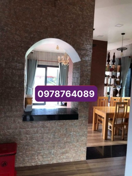 Homestay xinh đẹp giá bán chỉ 3.3 tỷ, dt 80m2, kiến trúc hiện đại, đầy đủ đồ