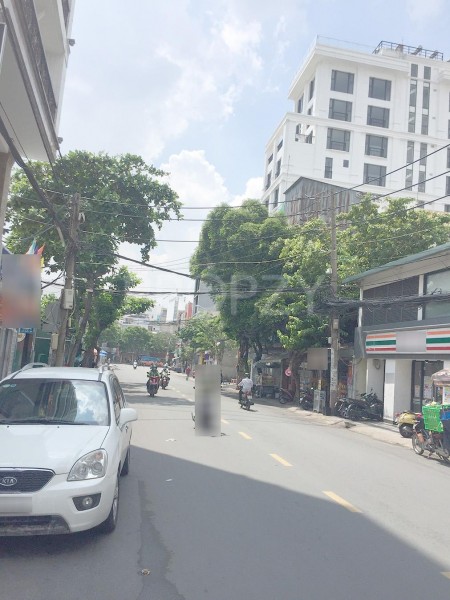Nhà MT Hậu Giang, 8PN-6WC, full nội thất, Khu Sân Bay, 37 triệu/tháng