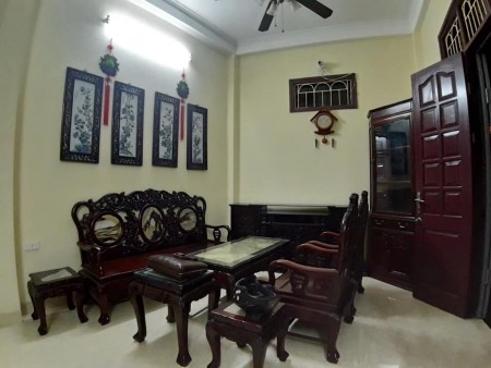Bán nhà Tân Mai, Nhà rộng, Thanh khoản cao, 50m2, 4.5 tỷ