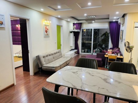 Cho thuê căn hộ ở Golden palace Mễ Trì, 3PN đủ đồ 15tr/tháng LH 0327582785