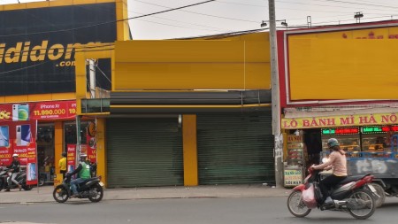 Mặt Tiền Quận 11- Hà Tôn Quyền. dt: 8 X 9 .Vị trí đẹp