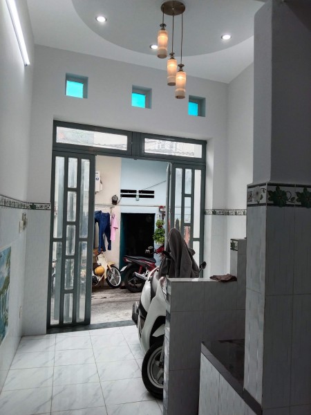 Bán nhà 3 tầng, 19m2, 2,55 tỷ hẻm ba gác, đường Phan Cát Tựu, khu dân cư Tên Lửa