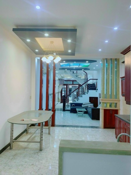 Bán nhà 886/8 Xô Viết Nghệ Tĩnh, Phường 25, Bình Thạnh DT 4.25x20m 1 trệt 2 lầu