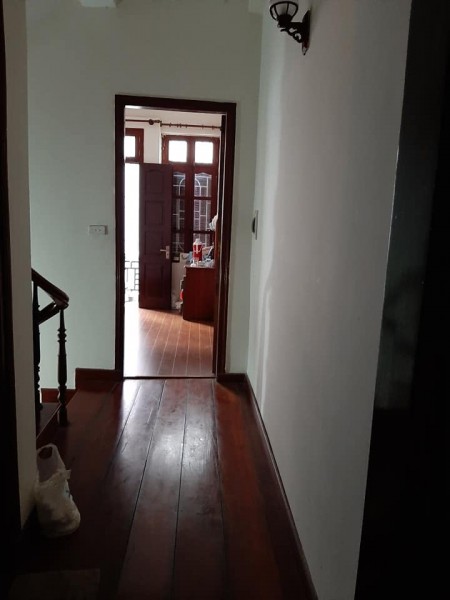 Bán gấp nhà Kim Ngưu, DT 44m.4T, nhà đẹp, hơn 4 tỷ, LH 0877771009