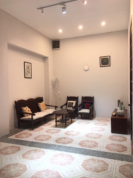 Cần bán nhà Trịnh Công Sơn, Quận Tây Hồ, dt 75m2, nhỉnh 14 tỷ, 2 mặt thoáng, ngõ thông siêu đẹp