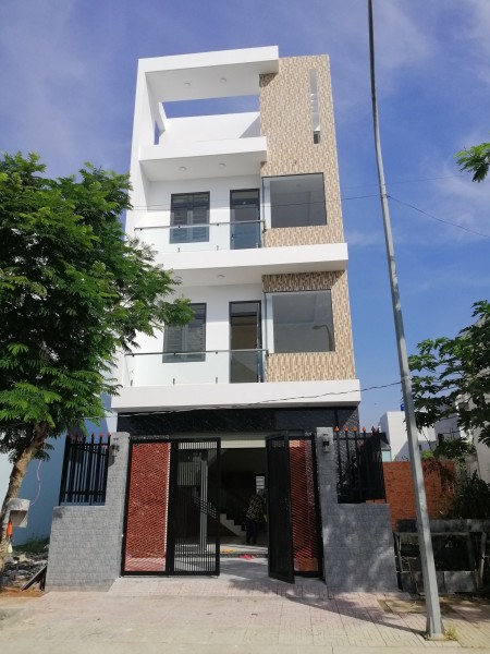 Bán nhà mới xây khu đô thị đường Đinh Đức Thiện, chợ Bình Chánh, thiết kế 1 trệt, 2 lầu