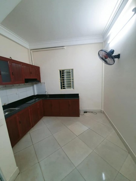 Định Công nhà đẹp ở ngay 5 tầng 32m2 giá nhỉnh 2 tỷ 8
