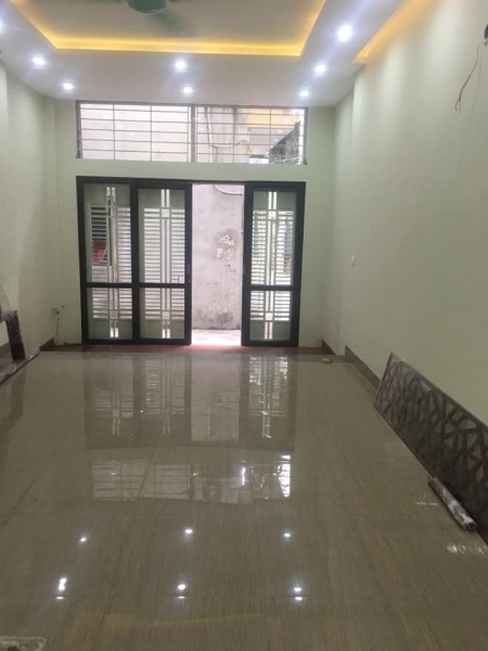 Bán Nhà Giải Phóng 60m2, Lô Góc, Mt 4m, Gần Phố, Gần Ô Tô, Ngõ Thoáng Sạch Đẹp 4.85 Tỷ