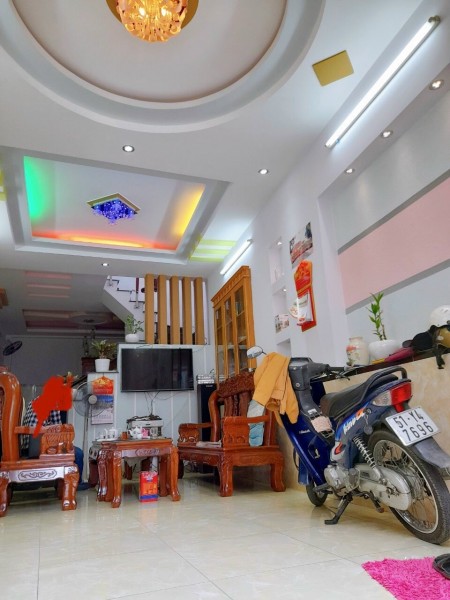 Bùi Quang Là, Phường 12 Gò Vấp, 52m2, 2 tầng, Nở hậu 4,3m, Giá 4.2 tỷ