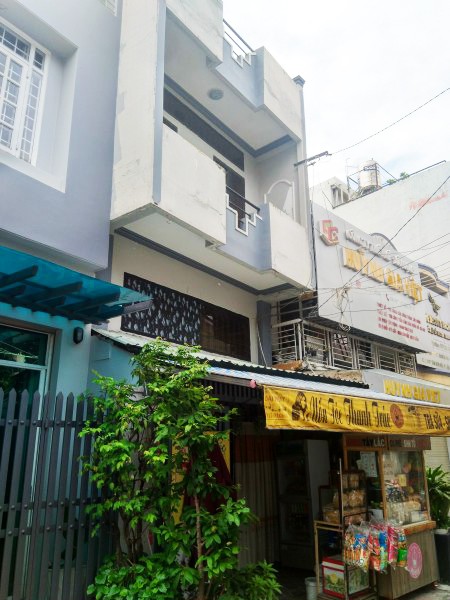 Bán nhà hẻm đường Tân Sơn Nhì, quận Tân Phú, DT: 4.4x11 nhà lửng lầu giá 6,8 tỷ