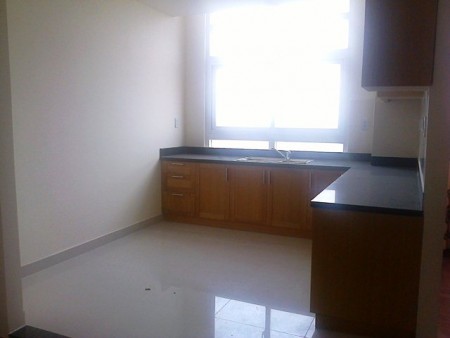 Cho thuê căn hộ Penthouse Cộng Hòa Plaza Tân Bình 3 phòng ngủ / 3WC tiện nghi y hình 18 Triệu Tel 0942.811.343 Tony (Zalo/phone) đi xem và chốt căn