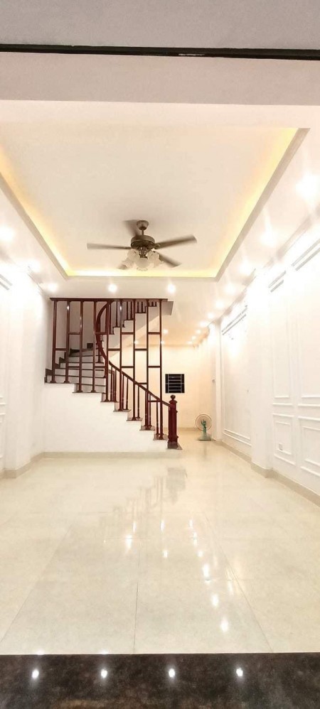 Nhà mới đẹp 5T ngõ 52 Mỹ Đình, full nội thất, DT 42m2, mt 4m, giá 4.8 tỷ