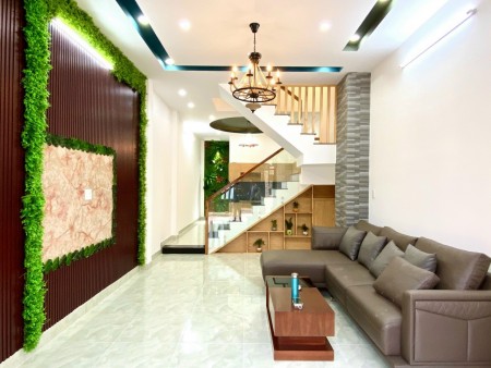 Nhà 4 tầng, hẻm xe hơi tránh Lạc Long Quân, Tân Bình. 9,5 tỷ