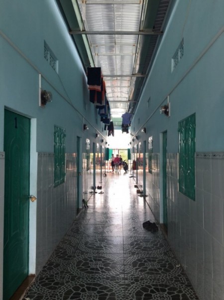 Bán 2 dãy trọ 260m2 gần KCN Tân Đức, giá 1 tỷ 700 triệu/dãy, sổ hồng riêng