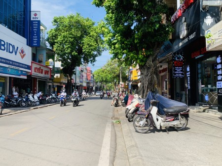 Hàng cực phẩm. Nhà mặt tiền đường Mai Thúc Loan, phường Thuận Thành, Tp Huế
