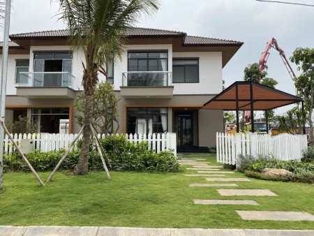 Nhà phố xây sẵn sổ trao liền tay, giá bán 2 tỷ, dự án Đại Phước Molita