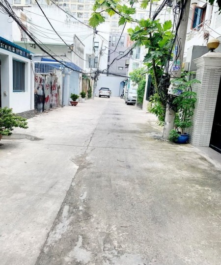 Bán lô đất thổ cư HXH 52 Nguyễn Thị Thập, phường Bình Thuận, Quận 7
