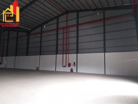 Cho thuê kho xưởng mới đẹp 2000m2 đường xe container Quận 9