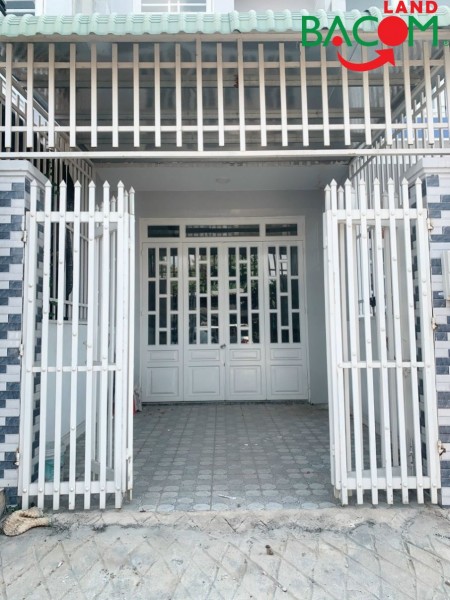 Nhà 1 trệt 1 lầu 72m2 SHR thổ cư Bửu hòa, gần chợ đồn P.Bửu hòa,chỉ 2ty5