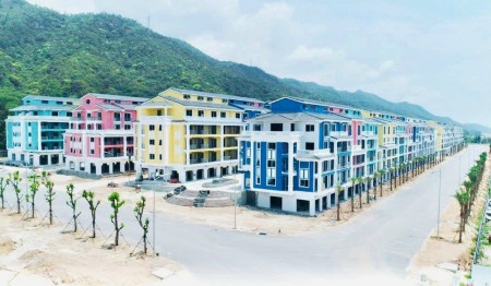 Đi đến slide 4