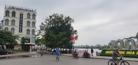 Đi đến slide 4