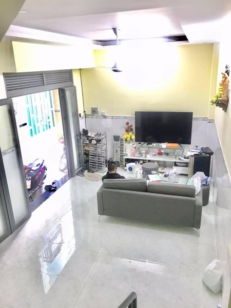 Bán Gấp Nhà Quận 10 đường 3 tháng 2 BV Nhi Đồng giá chỉ 5 tỷ 8